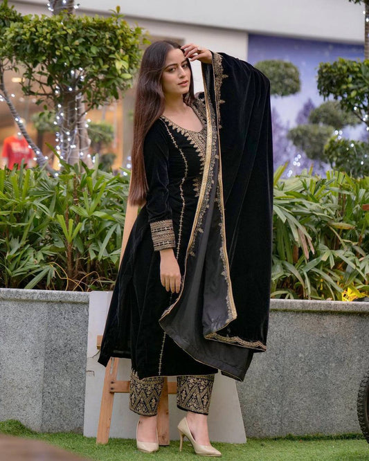 Launching New Designer Party Wear Look Top-Dupatta and Fully Stiched Bottom *