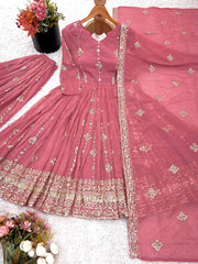 *Elegant Heavy Embroidered Sequence Work Set*