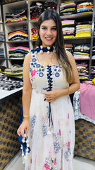 *Heavy 1000 Butti Georgette With Digital Print And Mirror Work With Pom Pom Lace Border With Fully Flair*