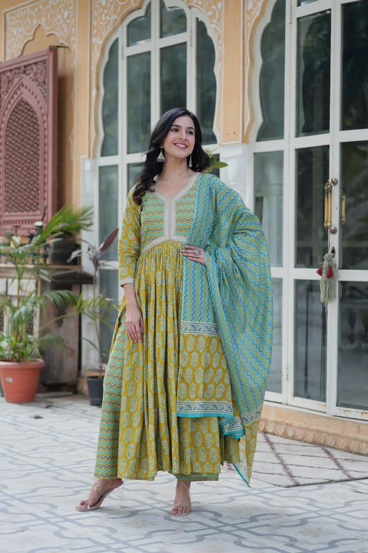 Soft Elegance – Pure Cotton Kurta Set with Dupatta - Vastra Gehna