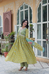 Soft Elegance – Pure Cotton Kurta Set with Dupatta - Vastra Gehna