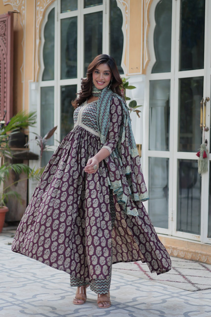 Soft Elegance – Pure Cotton Kurta Set with Dupatta - Vastra Gehna