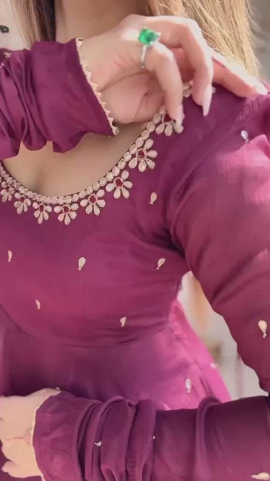 *Heavy Fox Georgette With Embroidery Sequence Work With Fully Flair*